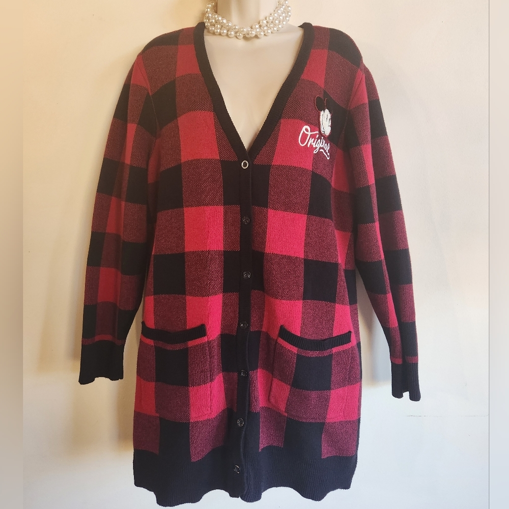 Pre-owned Torrid Disney Mickey Mouse Boyfriend Sweater 18/20